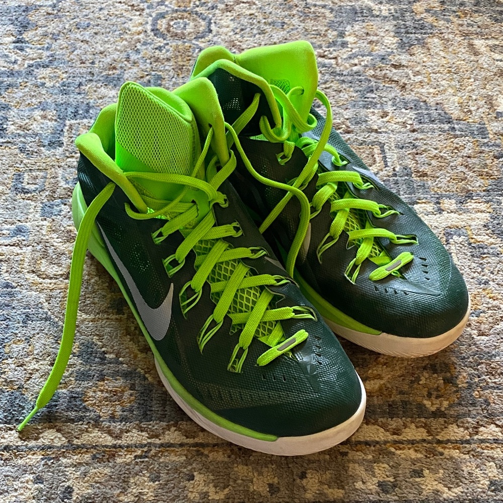 Nike Basketball Shoes